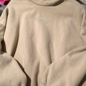 Essentials Fear of God